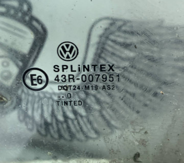 Скло дверей переднє ліве Volkswagen Golf 4 купе 43r-007951, 21802768