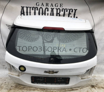 Задня ляда кришка багажника Chevrolet Cruze 2001 - 2016 рест 21912245