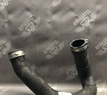Патрубок інтеркулера Audi A6 2.5tdi (C5) 1997-2004 4B0145737