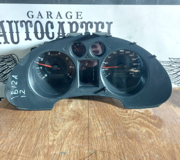 Щиток приладів Seat Ibiza III 6L0920801