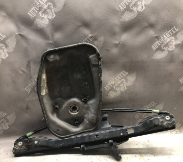 Механізм склопідйомника задній правий Golf 5 / Golf 5+ 04-09 1K4839462A