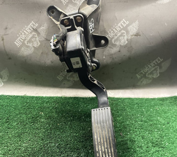 Педаль потенціометра для HYUNDAI SONATA V 2,0 32726-3l200