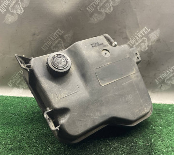 Бачок гідропідсилювача керма citroen c5 9636068780
