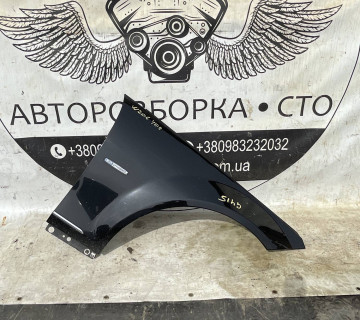 Крило переднє праве Mercedes W204 унів 21118647