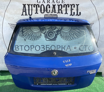 Кришка багажника задня ляда Skoda Fabia 2 хетч 21120275
