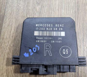 Блок управління комфорта задньої правої дверки Mercedes-Benz C-Class W203 2038206626