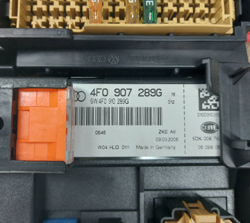 Блок комфорту Audi A6 C6 4F0907289G