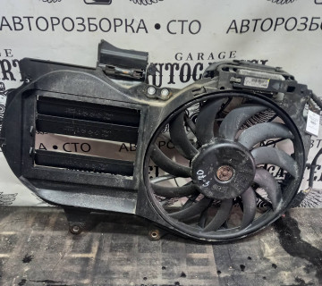 Дифузор з вентилятором охолодження Audi A4 B7 8E0121205AE