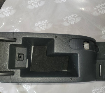 Центральна консоль Skoda super B2 2008-2015 698988