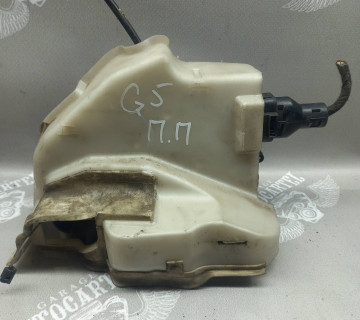Замок дверки передньої правої VW Golf V VAG 1k0837350