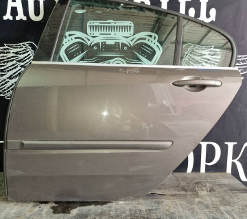 Дверка задня ліва Renault Laguna 3 седан 21501036