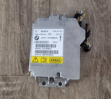 Блок управління airbag BMW 3 E91 0285001533
