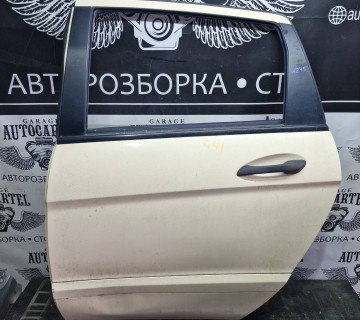Дверка задня ліва Mercedes B-Class W245, 21530470