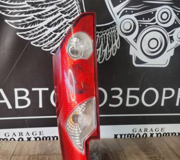 Задній стоп правий Renault Kangoo II 2009-2015, 8200419945