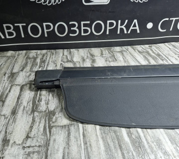 Здня шторка багажника універсал Volkswagen passat b6