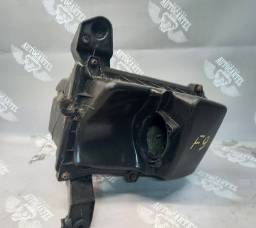 1712201 Корпус повітряного фільтра C-Max 2003-2019
