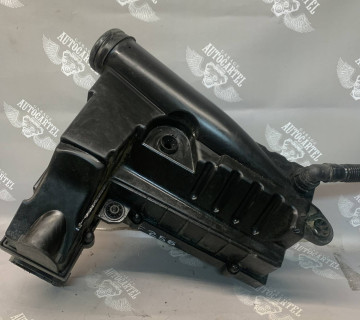 3c0129601am Корпус повітряного фільтра Passat B6 2005-2010