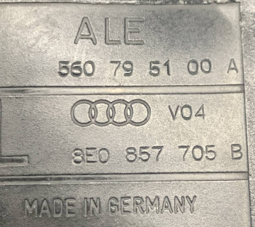 AUDI A4 B6 передній лівий ремінь 8E0857705B 560795100A-8E0857705B