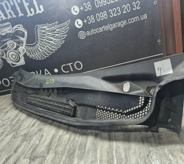 a1698300413 Решітка двірників/ жабо A1698300413 для Mercedes A-Class W169/ B-Class W245