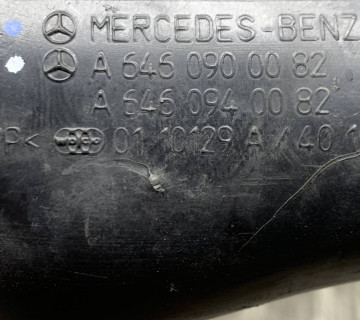 Патрубок впускний MERCEDES W203 2.2 CDI a6460900082, a6460940397