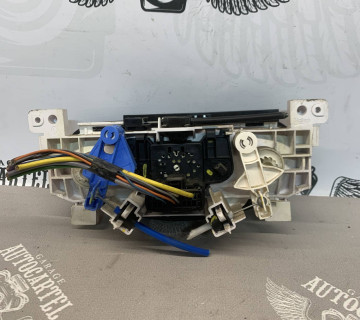 Блок керування пічкою АС Renault Dacia Sandero Logan t1001639u