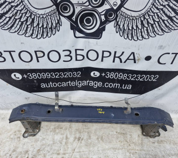 Підсилювачі бампера передній Volvo v50 21812521
