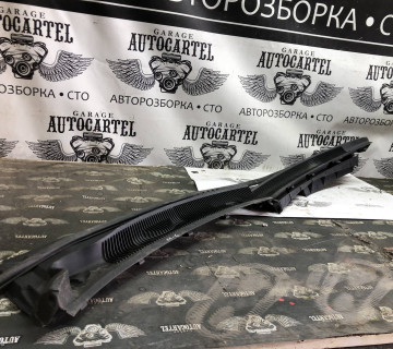 Жабо пластмасова накладка під лобове скло до Mazda 6 2002-2007 (mazda)