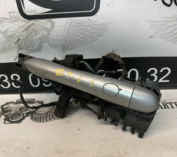 Ручка кронштейн двері ліва передня Renault Megane 2, Scenic 2 8200388110