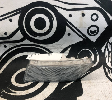 Плафон багажника лівий Mercedes S204 A2048205501