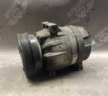 Компресор кондиціонера Renault Scenic 1 1.6 16V 7700103536