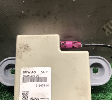 6935024 підсилювач антени BMW 7 E65
