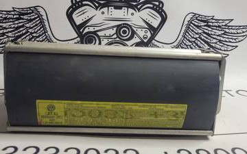 Подушка безпеки пасажира VW GOLF-4 1998-2003 1J0880204B