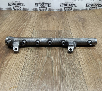 Паливна рейка рампа R03L125A, 1.6 TDI для Audi/ Seat/ Skoda/ Volkswagen