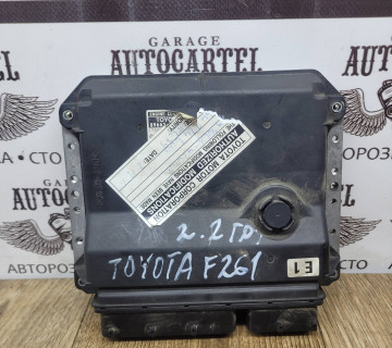 Блок керування двигуном Toyota Rav 4 2.2td 2006-2013 8966142J10