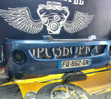 Бампер передній Hyundai H1 1997-2007 21411632