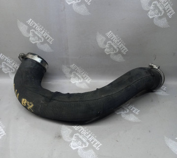 Патрубок waz інтеркулера AUDI a4 b8 8k0145738ah
