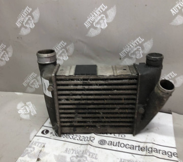 Інтеркулер NRF 30754 Audi A4 8E0145806C, 8E0145806D