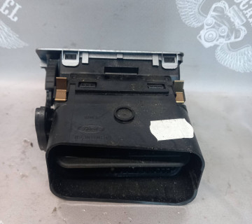 Дефлектор обдування салону правий Ford C-MAX 2003-2011 3m51-r018b08-afw