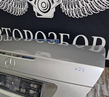 Кришка багажника седан Mercedes w211, 2003-2009 21510991