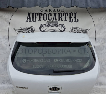Задня ляда кришка багажника Kia ceed купе 2006—2012 21570339