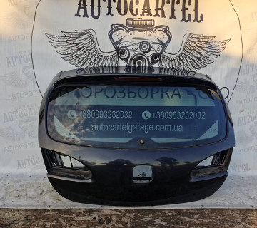 Задня ляда кришки багажника Seat Leon 2005-2012 хетч. 21621222