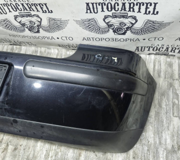 Бампер задній Volkswagen Golf 4 хетч 21643200