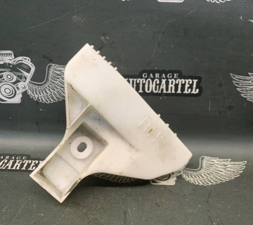 Кронштейн кріплення заднього бампера правий MAZDA CX-7 eg2150321