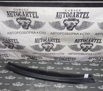 Renault Scenic III 2009-2016 668110005r Пластик под лобовое стекло