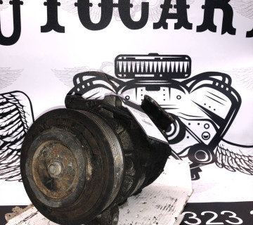 Компресор кондиціонера 1.9CDTI 13124752 Opel Astra h