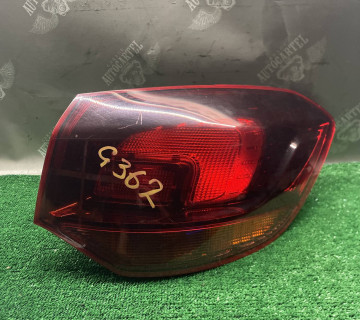 Ліхтар правий Opel Astra J унів рест 1222251 13314051