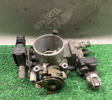 Дросельна заслінка honda fr-v 1.7 136200-2262