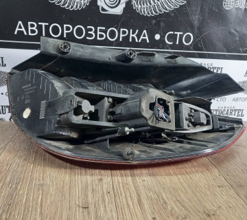 Ліхтар задній лівий Renault Scenic 2 8200493374 07575