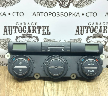 Блок керування кондиціонером VW Passat B6 3C0907044AA