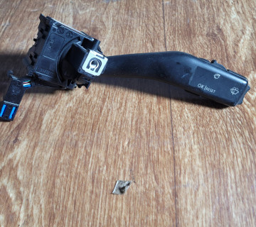 Перемикач двірників (склоочисника) Volkswagen Jetta 5 2006-2010 1k0953519c